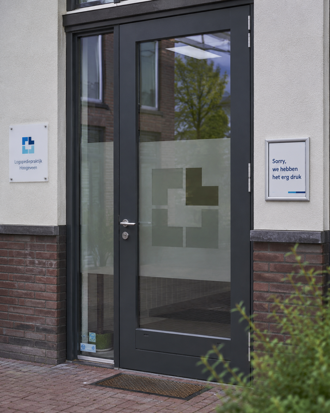 Wegens een lange wachtlijst en drukte in de praktijk nemen wij tijdelijk alleen cliënten uit Leidschendam en Leidschenveen aan
